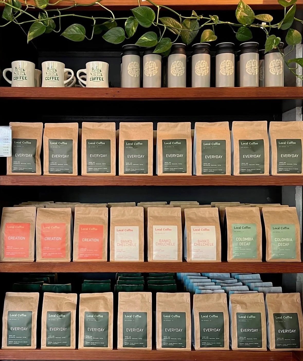 Shelf, the Pearl