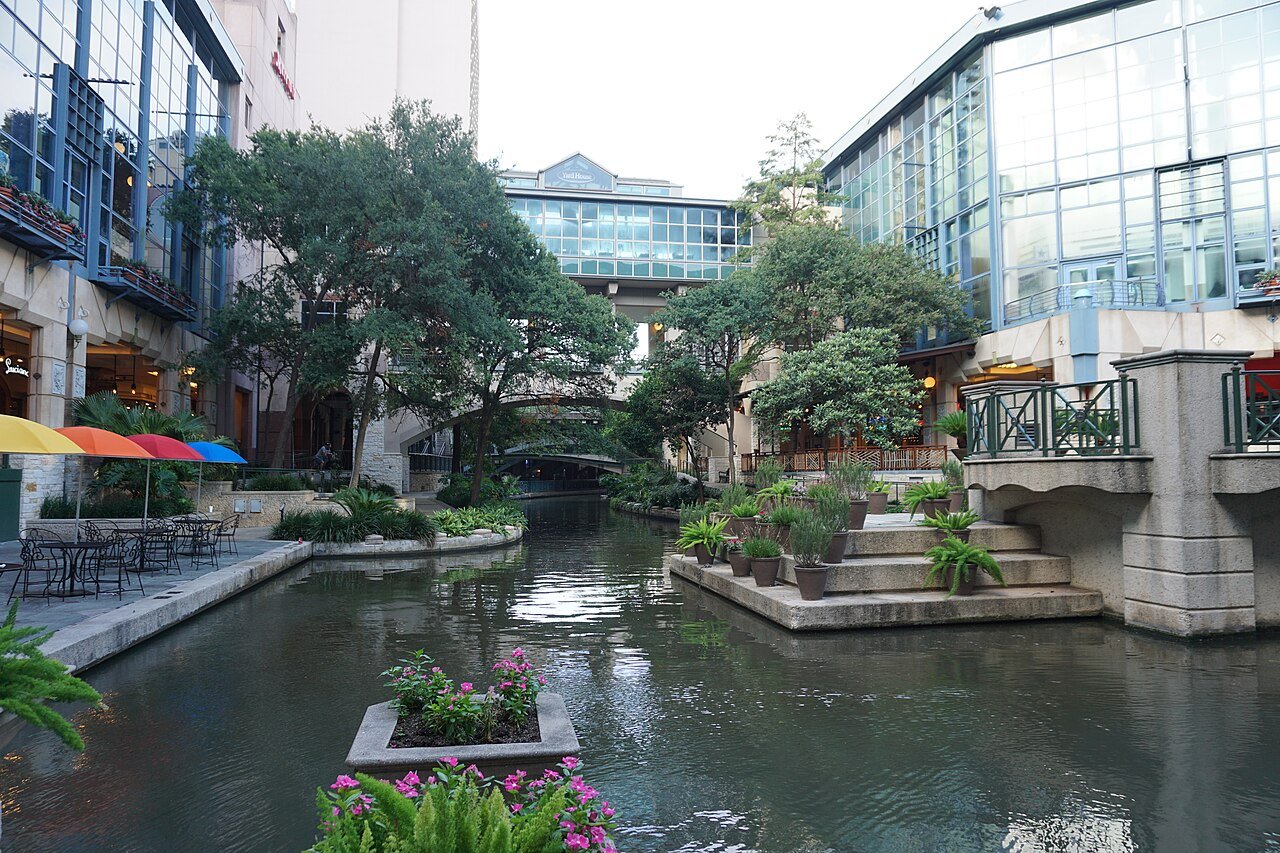 Rivercenter limestone